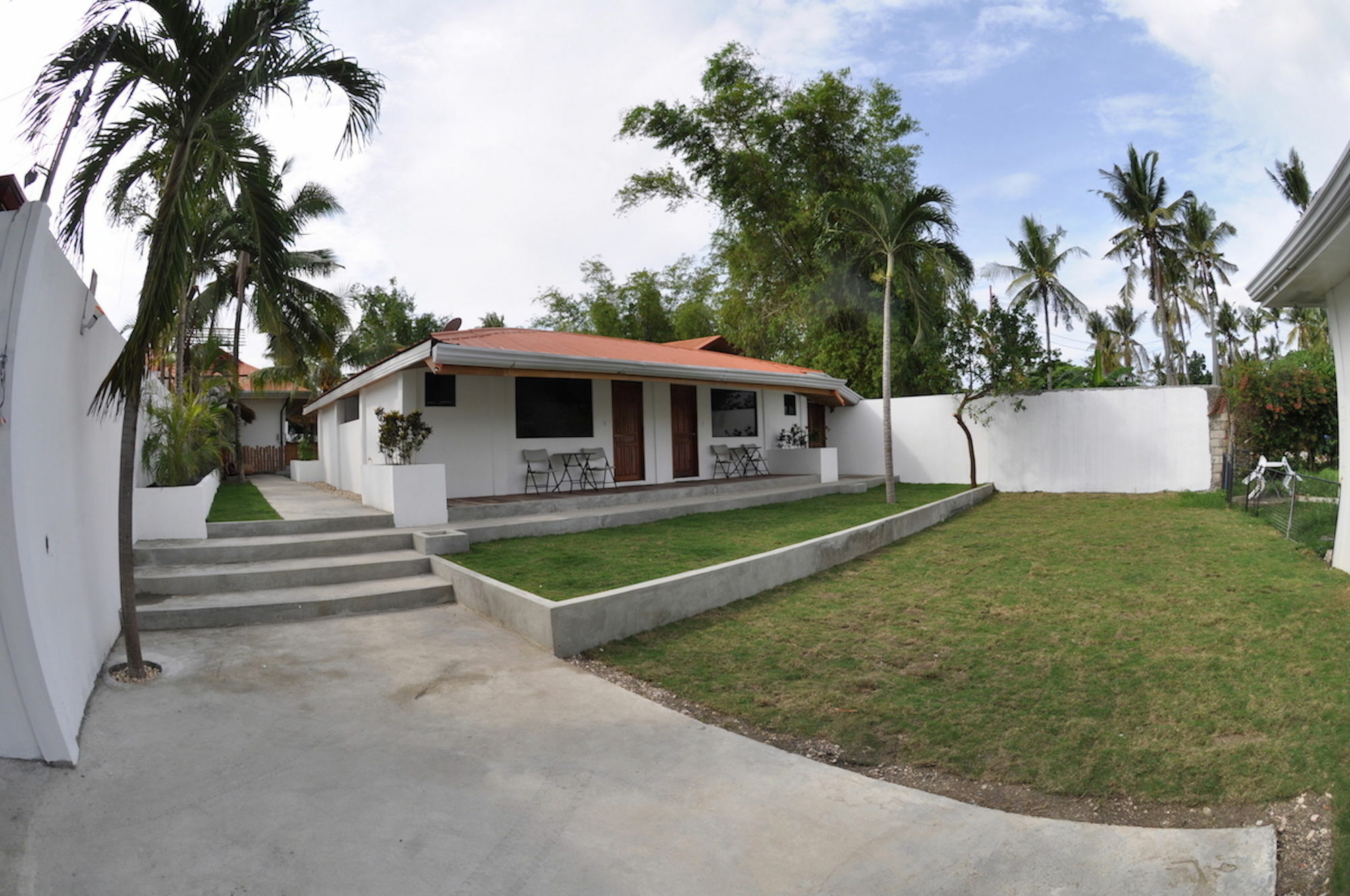 Parrot Resort Moalboal Exterior photo